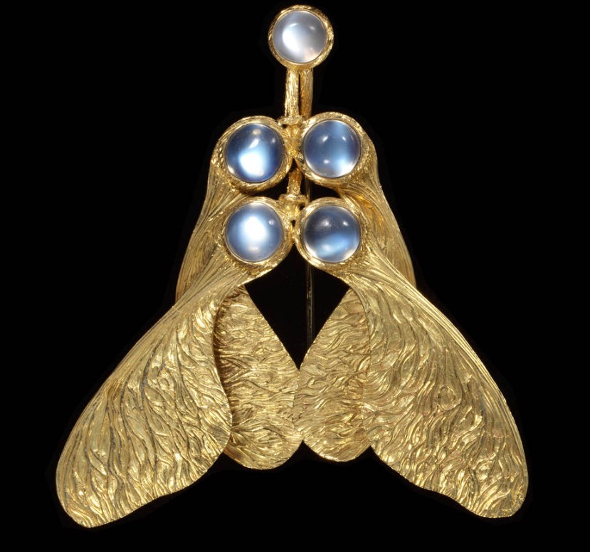 Origins in Ancient Jewelry